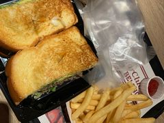 -The Habit Burger Grill 哈比特汉堡(复兴soho店)