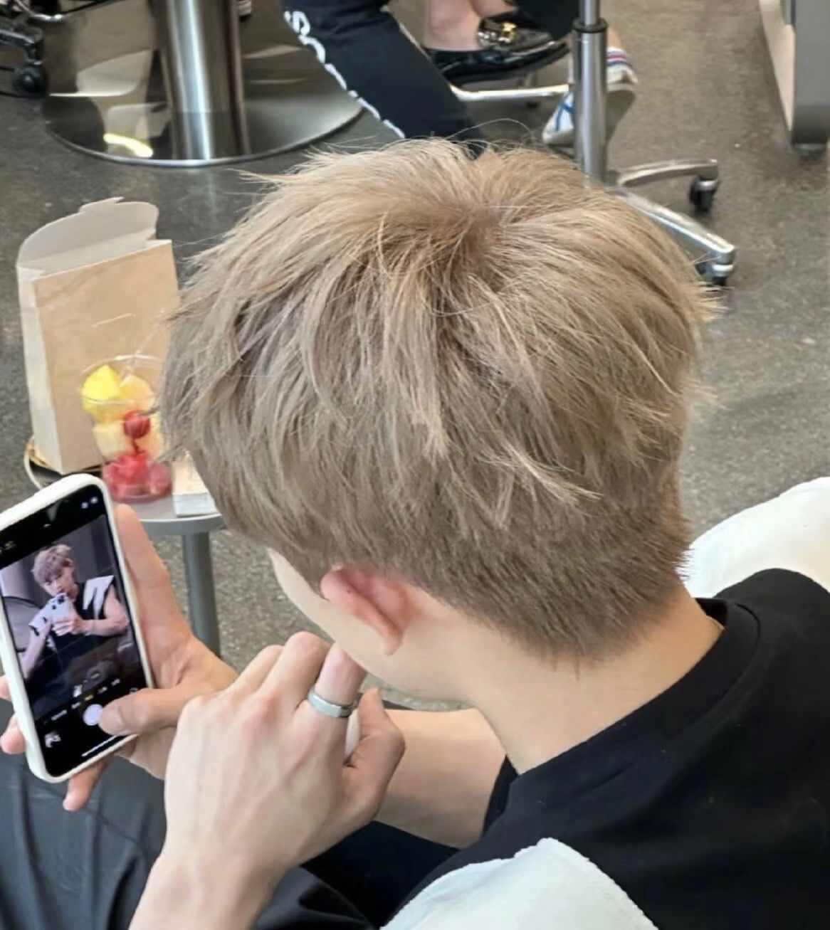 男士碎盖奶茶色