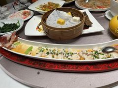 -泓历皇朝酒店(东亭店)