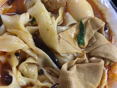 -丁记牛肉手擀板面