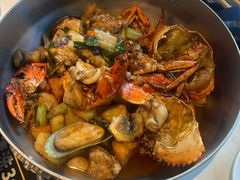 -七欣天香辣蟹火锅(闵行浦江欢乐颂店)