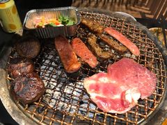 -韩京炭火烤肉自助料理(柯桥万达店)