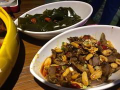 -多嘴肉蟹煲(华联店)