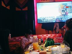 -UK派对KTV(日月广场店)