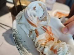 -雍容荟帝王蟹活龙虾展台自助(IFS黑金店)