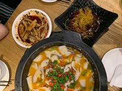 -盛宏鑫·四川鲜鱼馆(一元路店)
