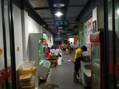 -老伯蟹脚店(朝阳路店)