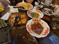 -人间半杯·小酒馆创意菜(三里屯店)