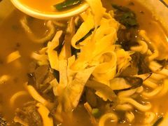 -阿彬生炒牛肉面(解放路店)