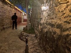 -百里峡七彩艺术小镇