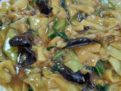 -溢心园香河肉饼总店
