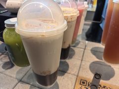 -喜茶(深圳万象城黑金店)