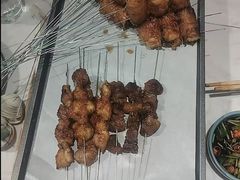 -嗨辣小聚·盘锦河蟹·海鲜烧烤龙虾(盘锦十年好店)