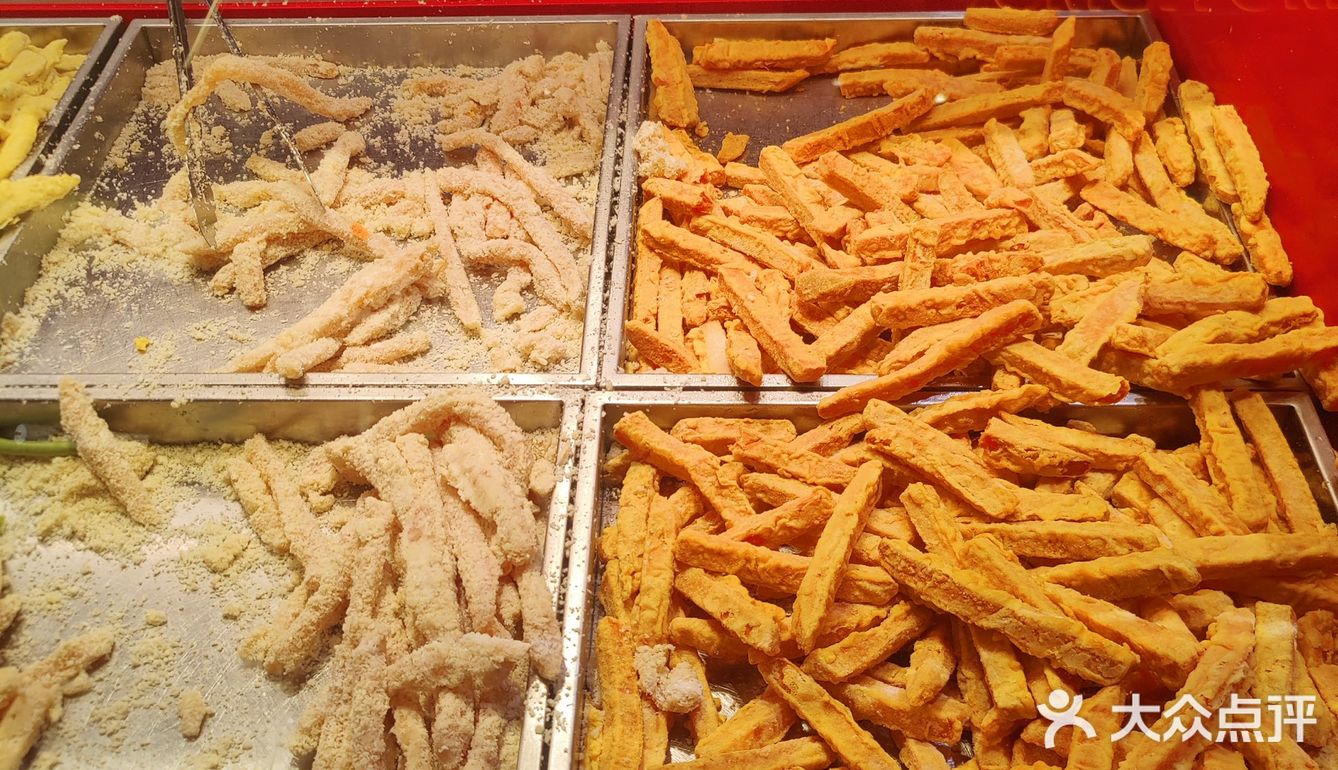 满巍明生炸鸡架！大排长队！好吃又实惠！
