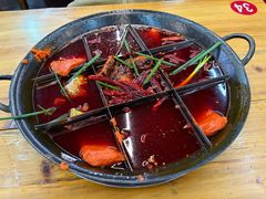 -正南齊北重庆老火锅(光华村直营店)