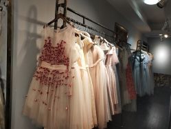 -艾慕婚纱礼服馆(和平店)
