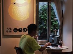 -巴浪鱼咖啡馆 Local Fish