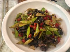 -椿记烧鹅(叠彩店)