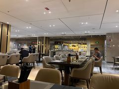 -航空港万怡酒店·万荟轩餐厅(航空港区远航路店)