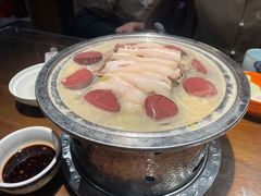 东北杀猪菜-燕郊烧鸽子(广安路店)