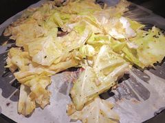 咔滋脆烤莲花白-小肚皮饮食店