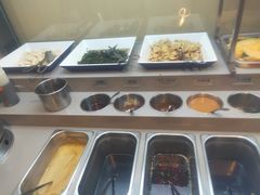 自助调料区-海底捞火锅(龙湖北京大兴天街店)