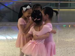 -天津瑞宇康培训学校(爱琴海购物公园店)