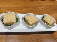 -乐忻皇朝(上海中心大厦店)