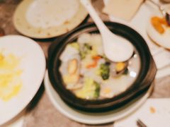 -港丽餐厅(龙之梦长宁店)