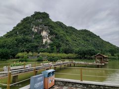 -星湖旅游景区七星岩