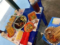 -马路边边串串香(苗栗路店)