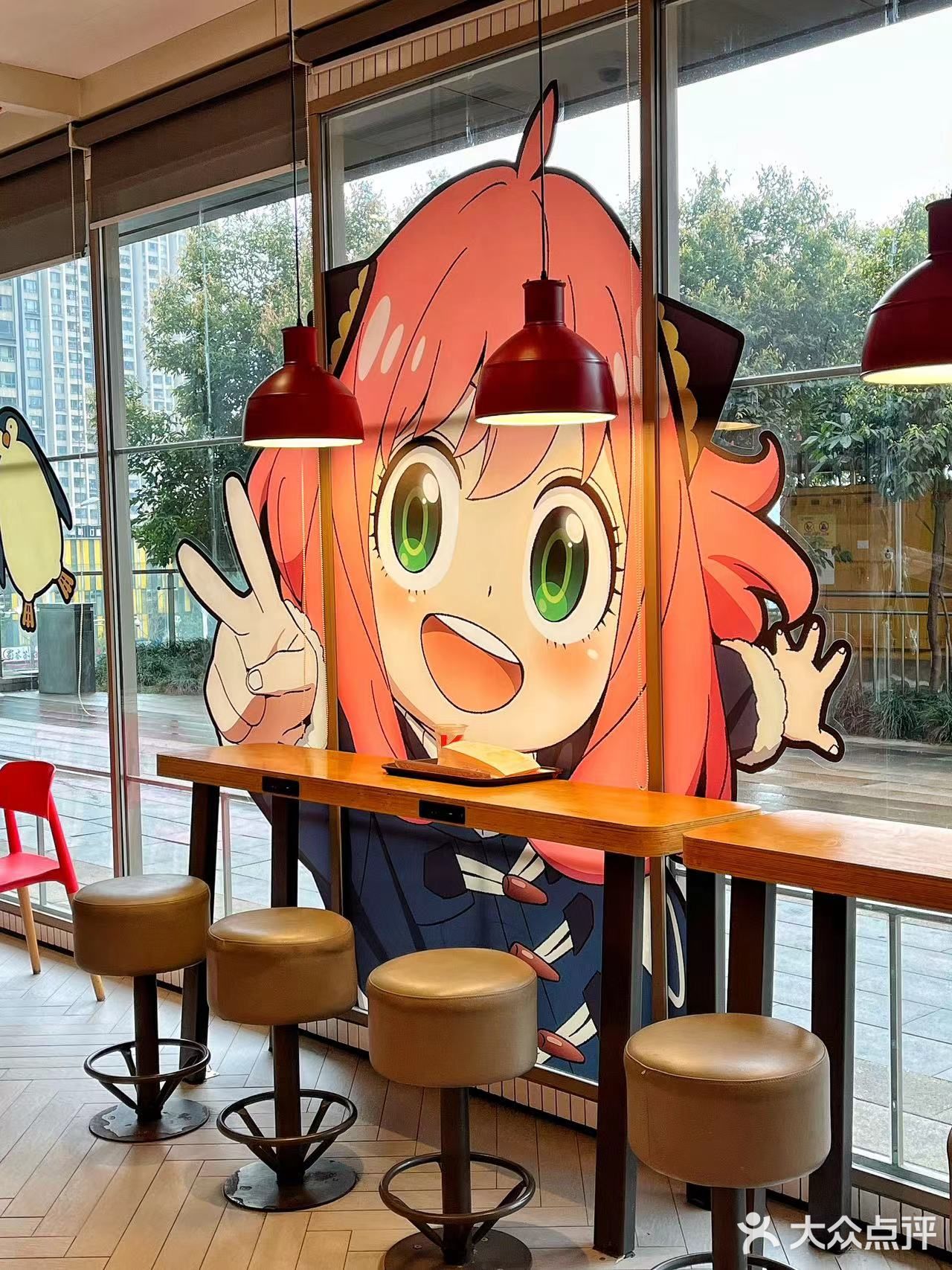 谁懂我坐在这里吃肯德基会有多开心！！！