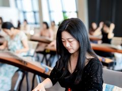 -六艺琴馆钢琴·古筝·古琴·琵琶