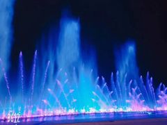 -东港音乐喷泉广场