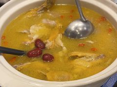 -有红鸡毛店·川菜(建设路店)