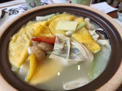 -广府汤语·靓汤·早茶·小粤菜(仁恒梦店)