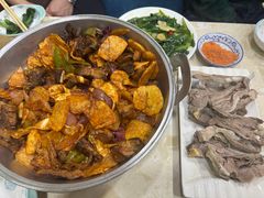 -尕有炕锅烤羊肉