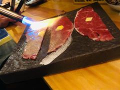 铺天盖地炙烤和牛寿司-隐月· 㐂和食屋(芝罘万达公馆店)