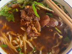 -镇南锅盖面馆(解放路店)