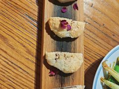 -蜗牛的家旅行主题云南菜餐厅.小酒馆(护国寺店)