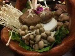 -捞神煲汤火锅(湖滨商业街店)