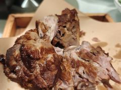 铁勺熏大骨-大铁勺新津菜(东丽阳光新业广场店)