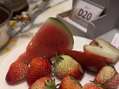 -雍和会海鲜姿造自助(湖东路店)