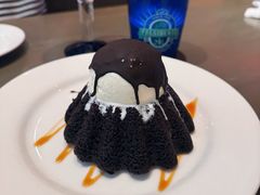 驰名巧克力熔岩蛋糕-Chili's Cafe&Bar奇利斯(滨江店)