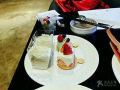 -咖啡苑自助餐厅·中国大饭店