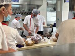 -闫家驴肉老店(华电一校店)