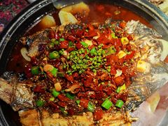 -吞鱼兽麻辣烤鱼(万达店)