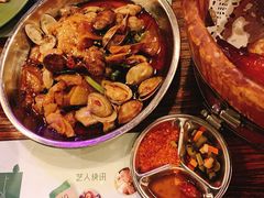 -胡桃里乐队酒馆(鎏嘉码头店)