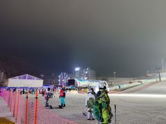 -中旅松花湖滑雪场