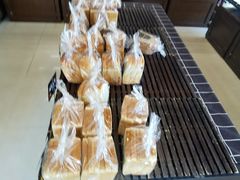 -红跑车蛋糕世界(网巾市店)